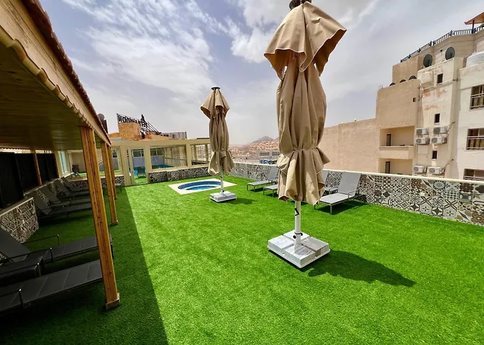 Petra Moon Hotel Wadi Musa