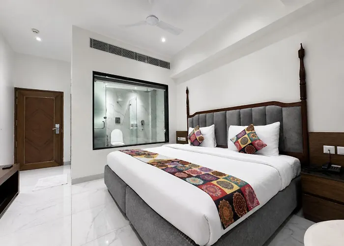 Hotel Hari Piorko - New Delhi Railway Station