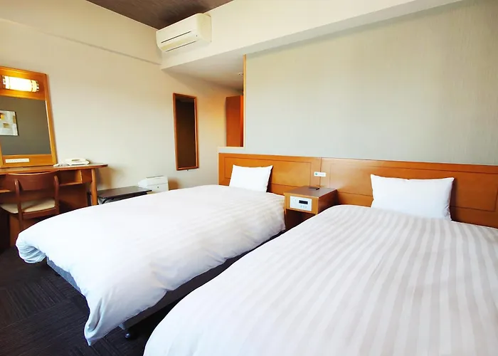 Hotel Route-Inn Matsusaka Ekihigashi