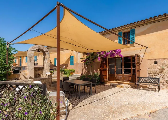 Casa Buhardilla. Finca Es Rafalet Manacor 