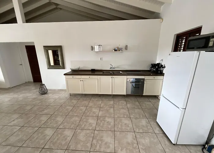Bantopa Apartments Willemstad