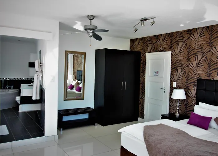 Diamond House Guesthouse Cape Town