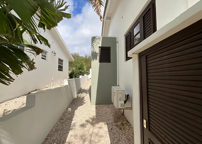 Bantopa Apartments Willemstad