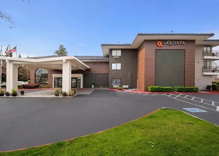 La Quinta By Wyndham Oakland - Hayward Hotel