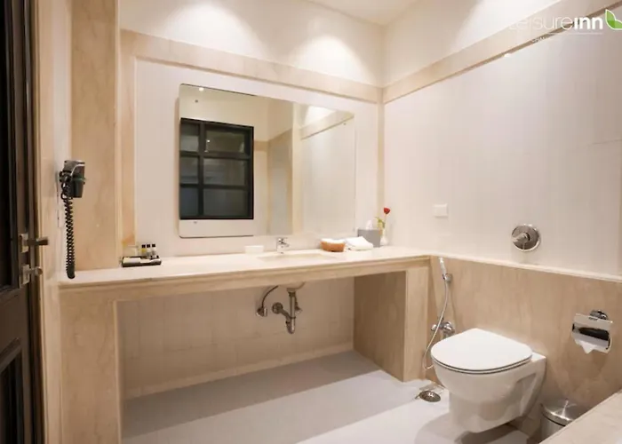 Leisure Inn Grand Chanakya Jaipur