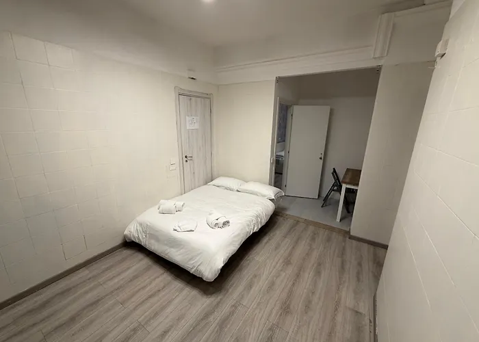 A Quattro Passi Da Otel Roma