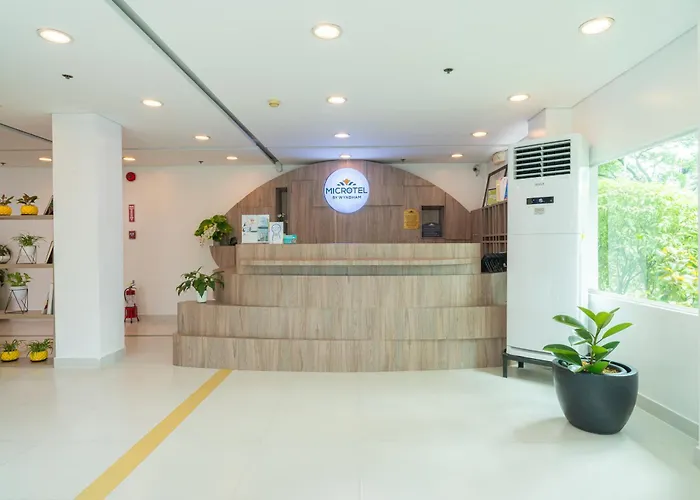 Microtel By Wyndham Up Technohub Quezon City