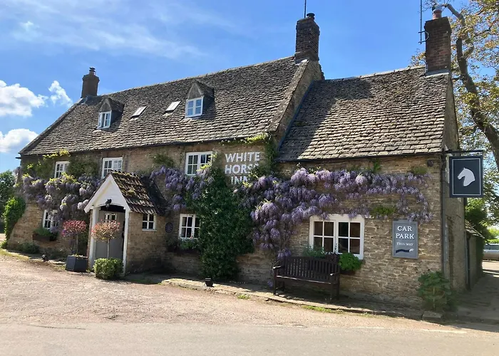 The White Horse Inn Duns Tew