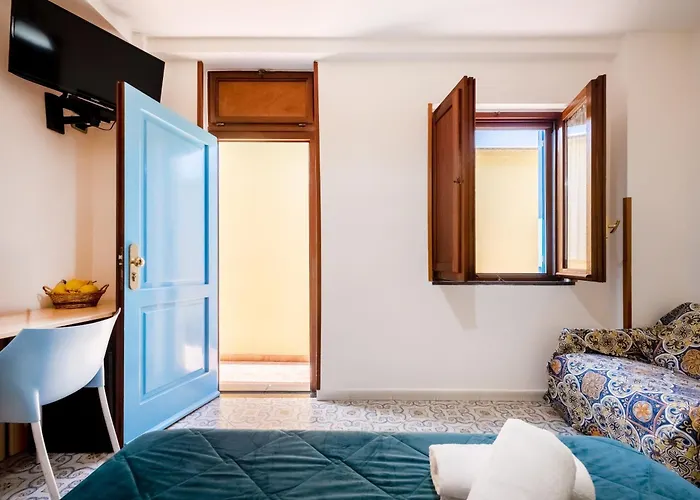 La Capannina Bed & Breakfast Procida