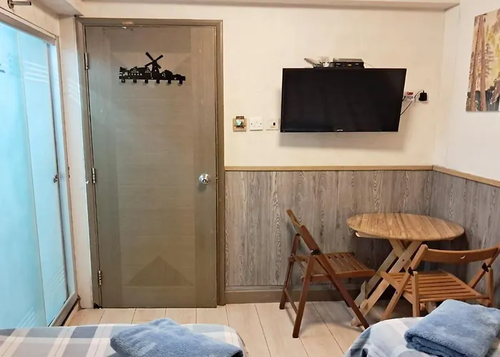 Majestic 7 Guesthouse Kowloon 