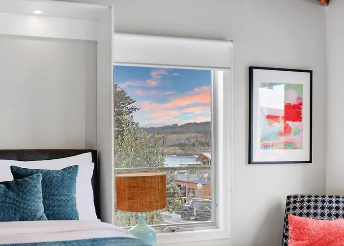 Waves Luxury Suites Port Campbell