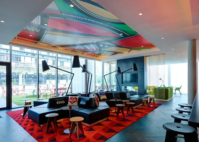 Citizenm Paris La Defense Hotel Nanterre