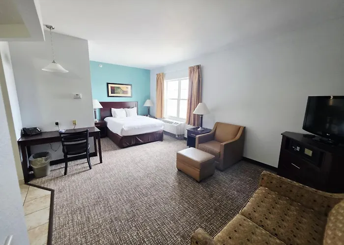 Mainstay Suites Minot