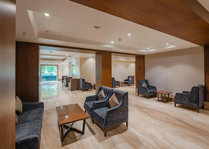 Hotel The India Benares