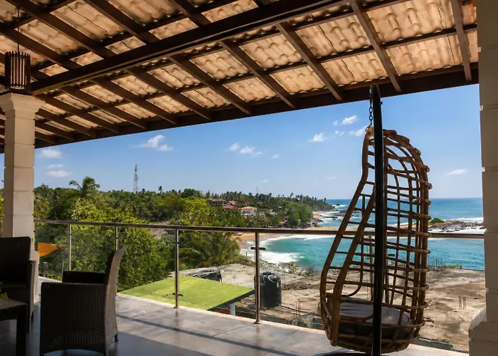 Queens Beach Hotel Tangalle