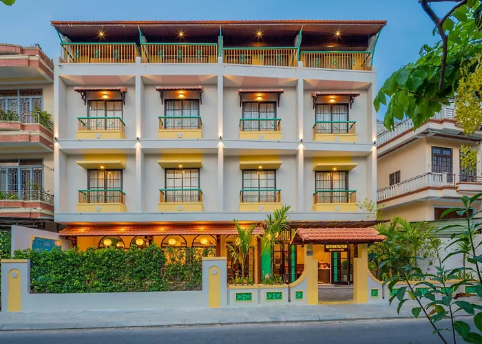Backhome Boutique Old Town Hội An