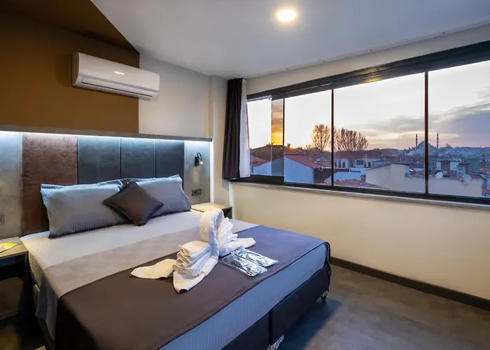 The Queen Hotel Istanboel