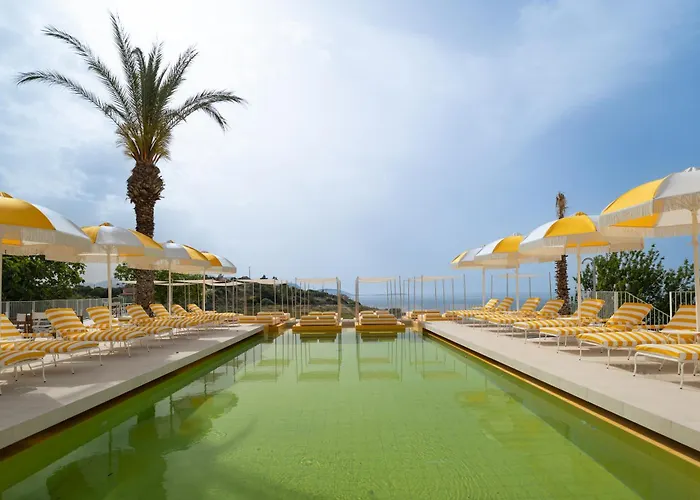 Doryssa Lithos Hotel Pythagoreio
