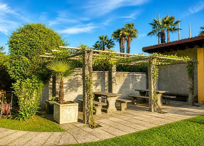 Parkhotel Emmaus - Casa Rustico** Ascona