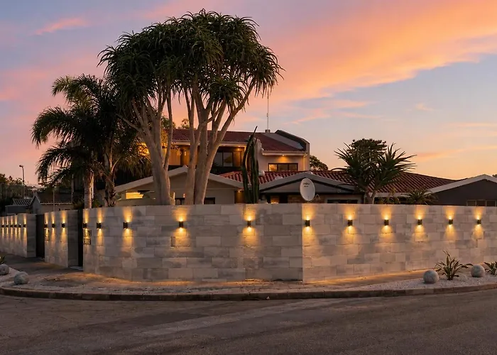 Royal Palms Guest House Port Elizabeth