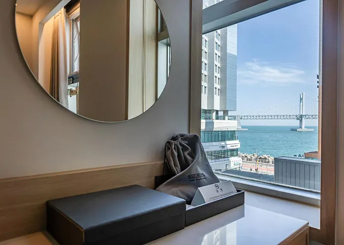 Gray 193 Hotel Busan