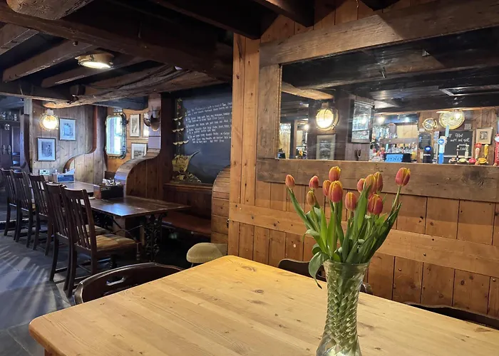Ship Inn Mevagissey