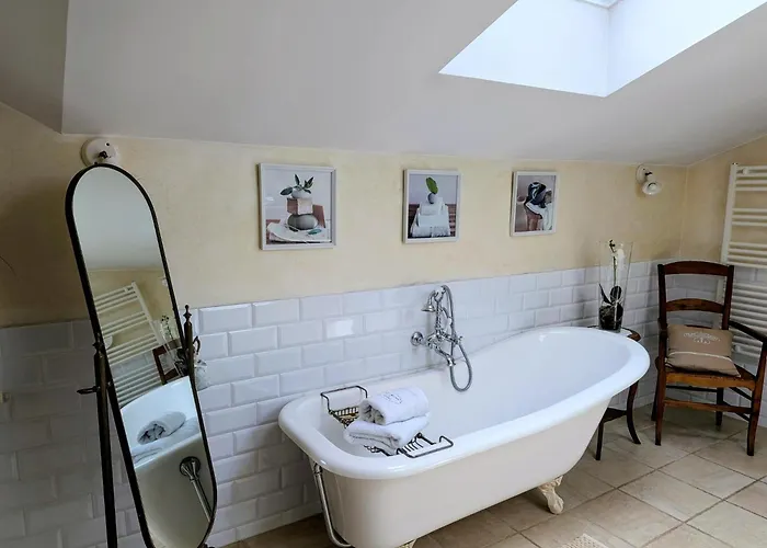 Bed and Breakfast La Grange d'Hélène à Cholet