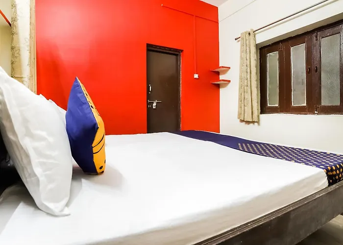 Hotel O Tirupati Guest House Gwalior