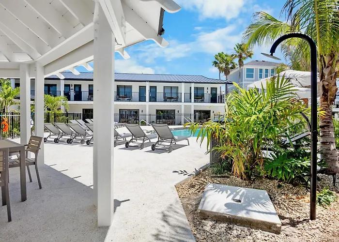 Tropic Isle At Anna Maria Island Inn Bradenton Beach