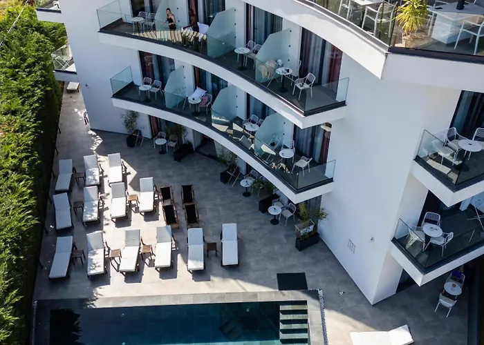 Blue Eye Hotel Ksamil