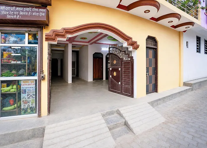 Hotel O Sainik Inn Lucknow