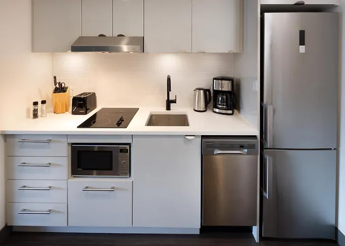 Sonder By Marriott Bonvoy Revival Apartments English Bay Vancouver