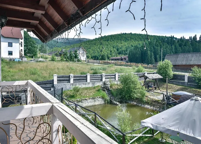 Whiteberry Studio Буковель