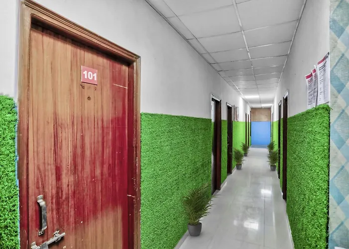 Hotel O By Oyo Ay Residency Greater Noida