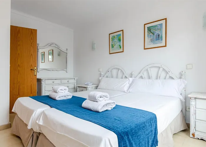 Sol Y Mar Apartments Cala Bona 