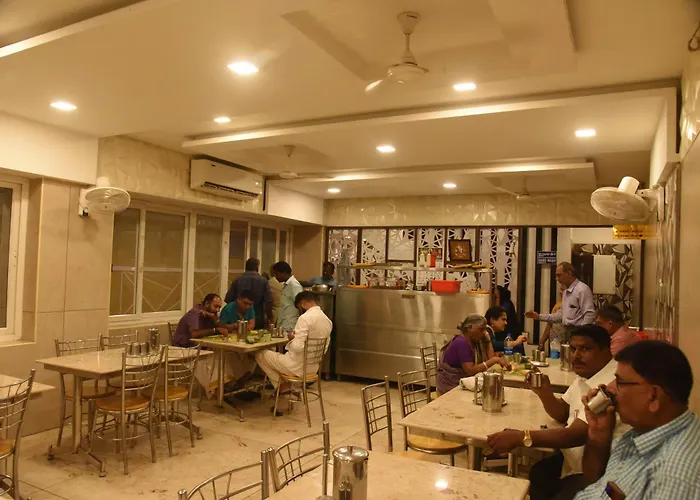 Sri Balaji Grand Hotel Kumbakonam