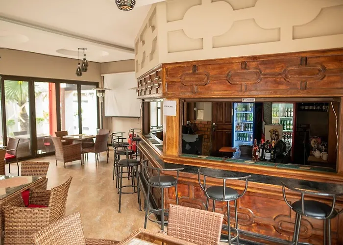 Nomads Court Chudleigh Hotel Lusaka