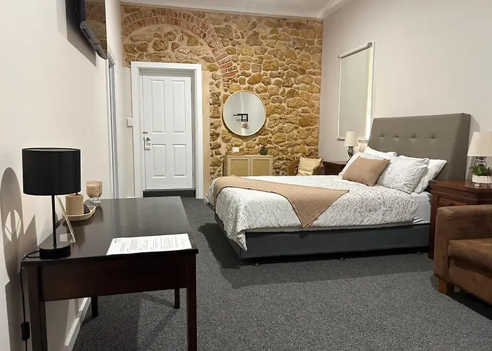 Villa Firestone, Formally Harbour Mannum