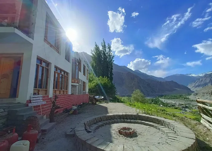 Hotel The Stone Palace-Turtuk Nubra