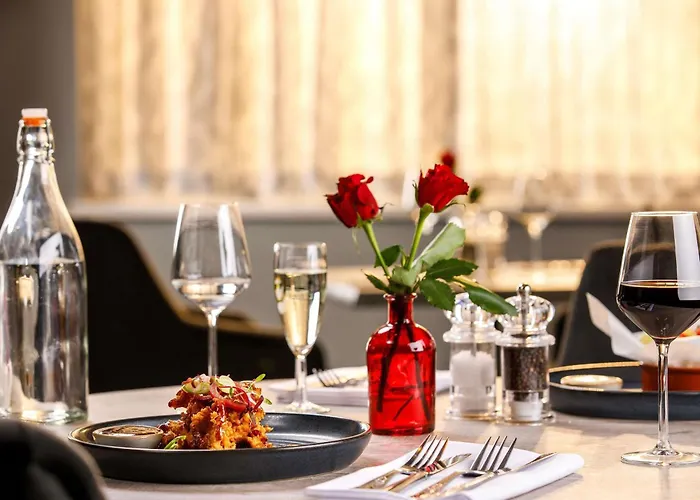 The Harlow Hotel By Accorhotels