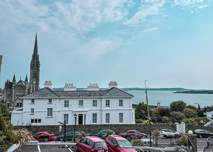 Bella Vista Hotel & Self Catering Suites Cobh