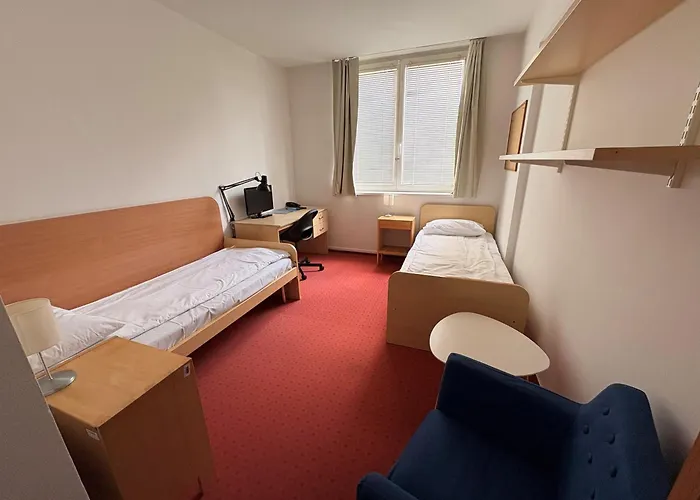 Hotel Ceu Konferencia Koezpont Budapest