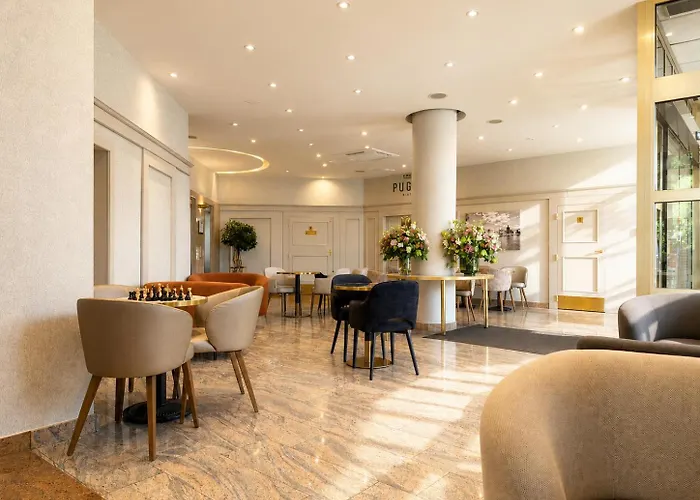 Plaza Boutique Hotel - Czech Leading Hotels Praga