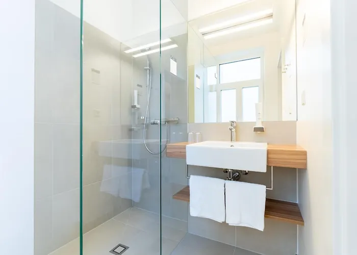 Das Jedermann Boutiquehotel Mit Stadtgarten Salzburgo