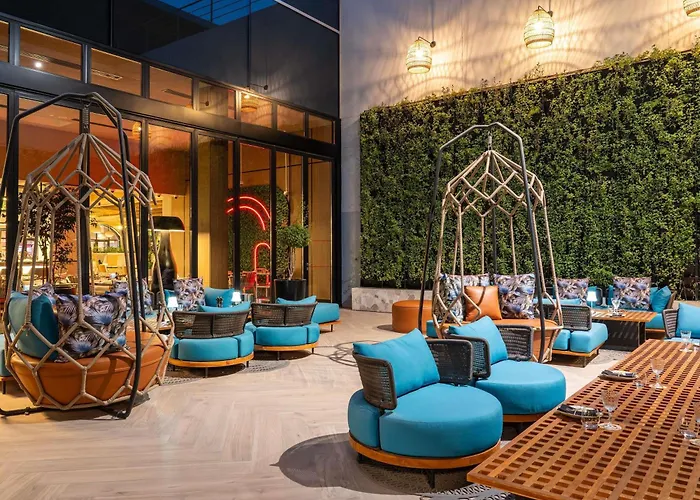Ibis Dubai World Trade Centre Hotel