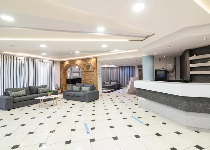 Karras Hotel Laganas