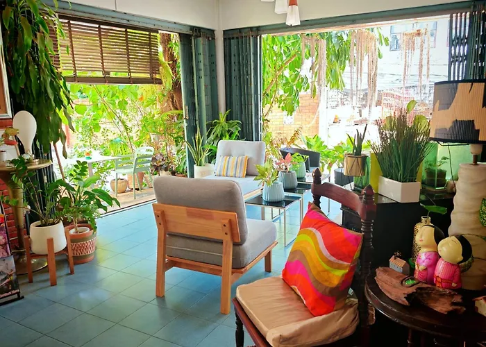 Bed And Terrace Guesthouse Chiang Mai
