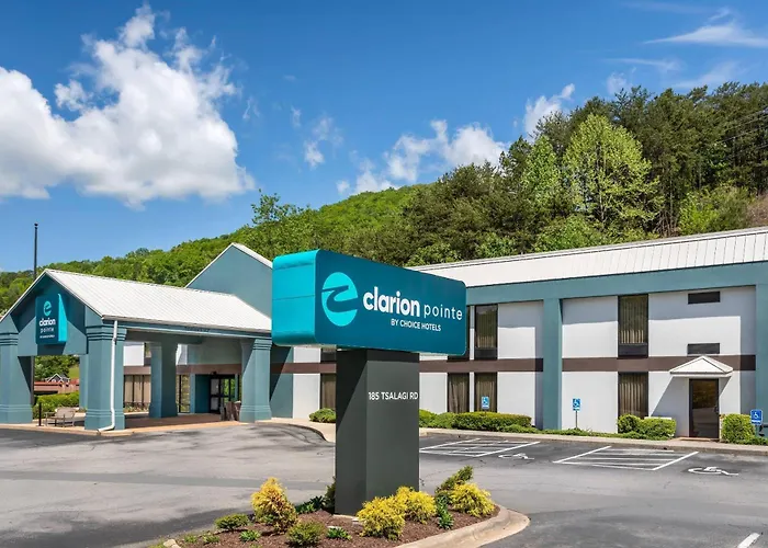 Clarion Point Cherokee