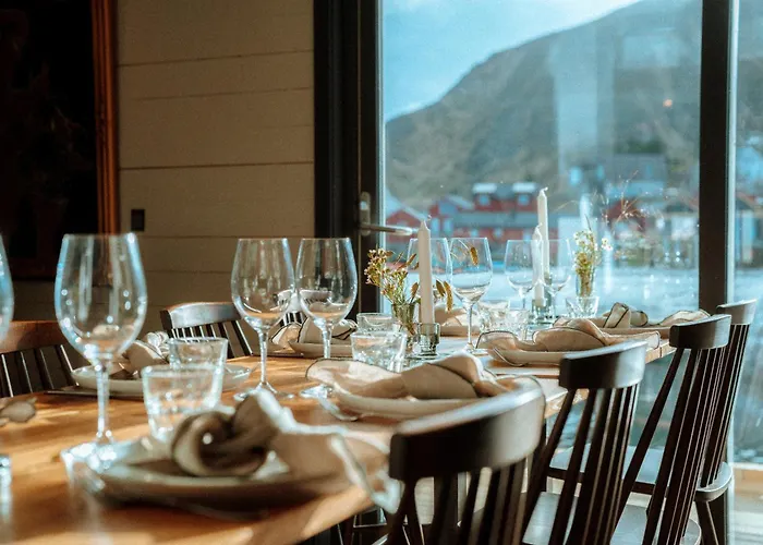 Solsiden Brygge Rorbuer Hotel Ballstad