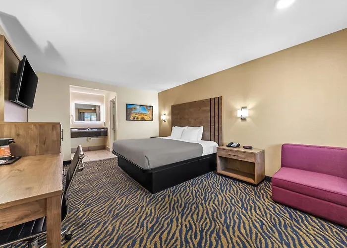Quality Inn & Suites Hesperia